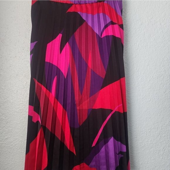 Nine West Red and Purple Midi A-Line Skirt - Picture 4 of 9